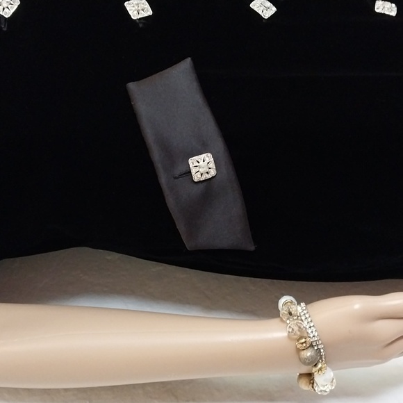 KAY UNGER Tuxedo Dress Black Velvet  Satin Lapel Diamonds Classy Lady - Picture 4 of 12